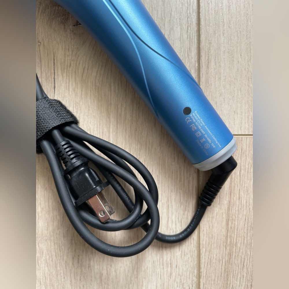Automatic Hair Curler - Picture 7 of 12